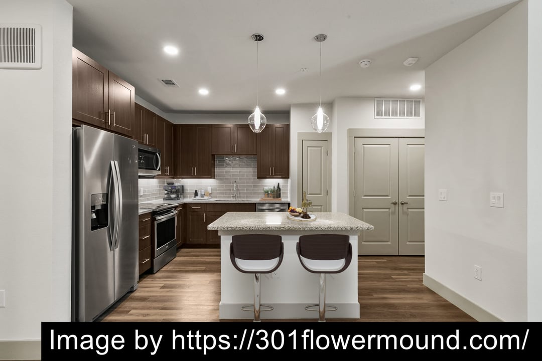 301 Flower Mound - 5