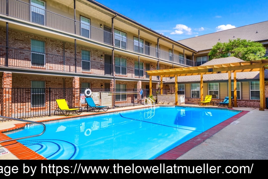 The Lowell at Mueller - 16