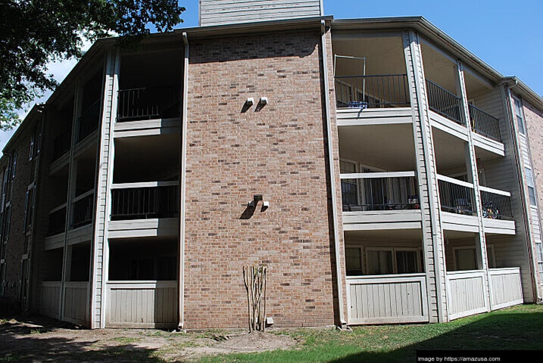 Bayou Oaks - 1