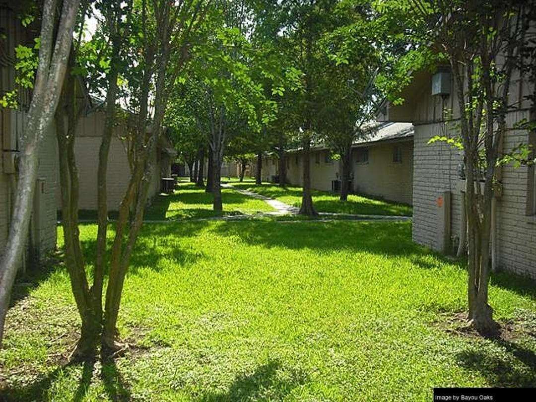 Bayou Oaks - 4