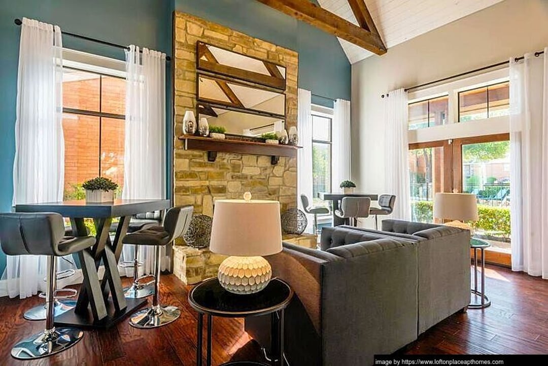 Lofton Place - 8