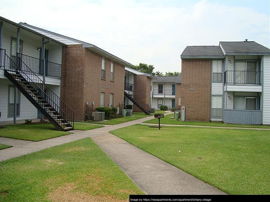 Britany Village - 3