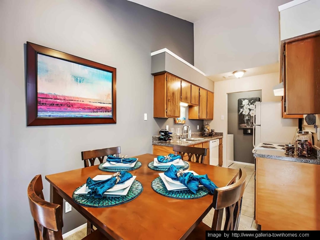 Galleria Townhomes - 7
