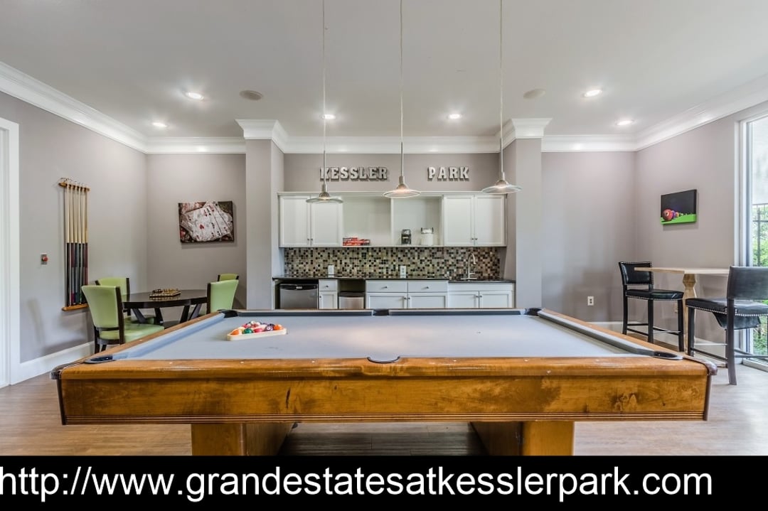 Grand Estates at Kessler Park - 11