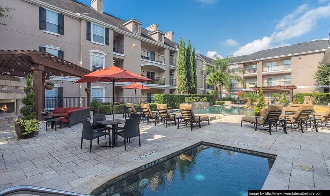 Estates at Bellaire - 3