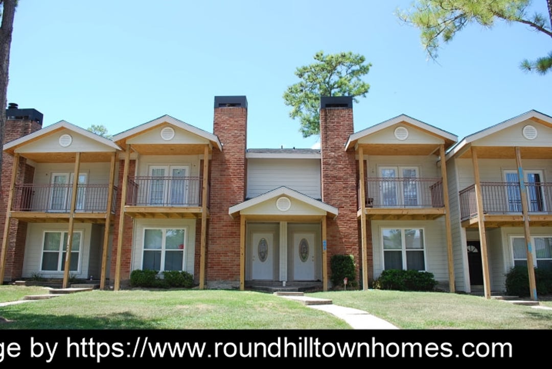Roundhill Townhomes - 17