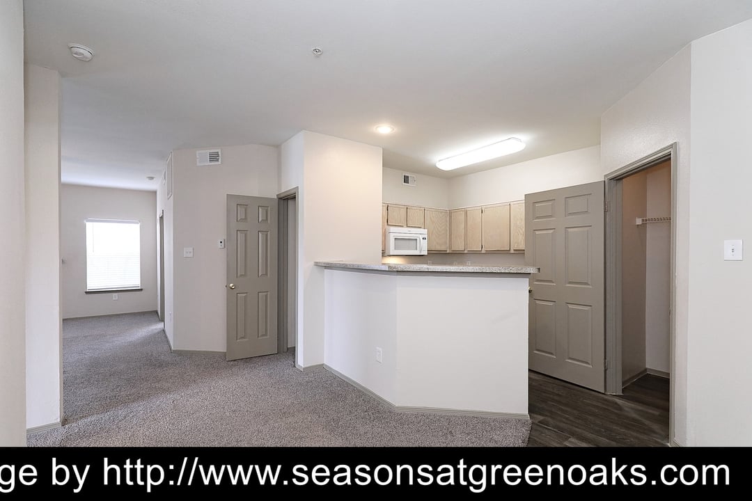 The Seasons at Green Oaks - 2