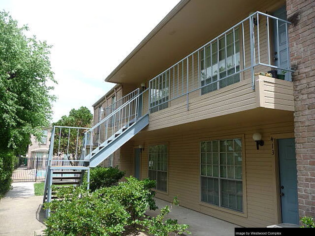 Westwood Complex - 16
