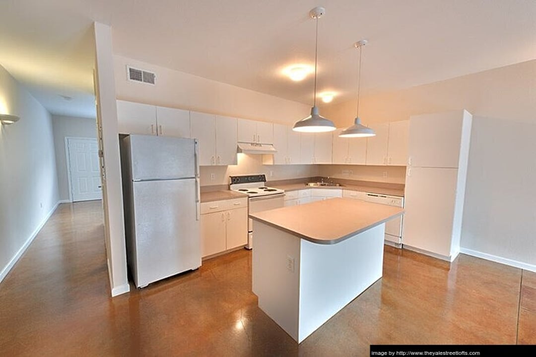 The Yale Street Lofts - 10