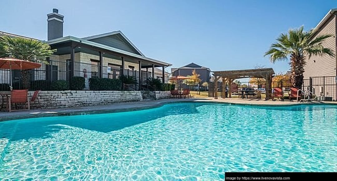 Republic Woodlake - 6