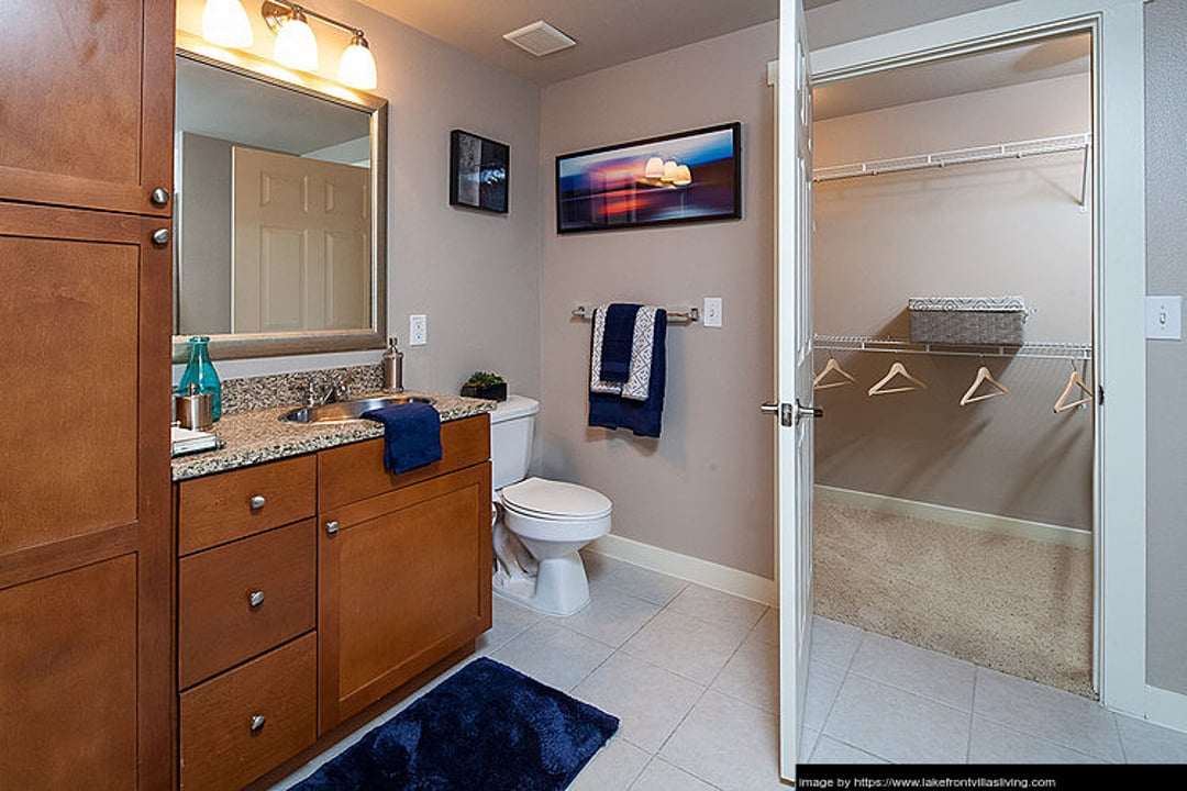 Lakefront Villas - 21