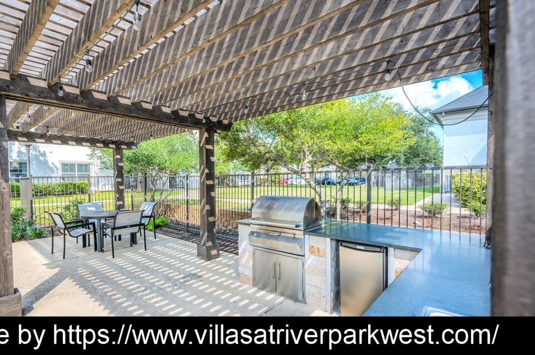 The Villas at River Park West - 25