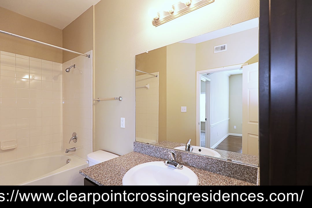 Clearpoint Crossing Residences - 31