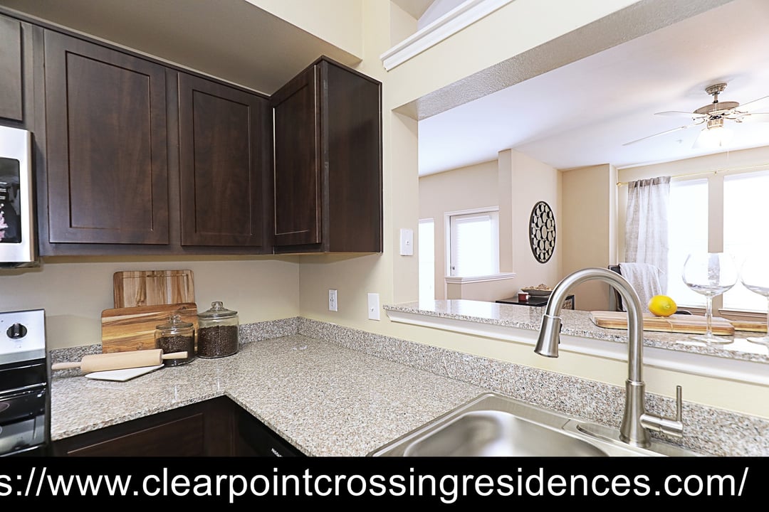 Clearpoint Crossing Residences - 40