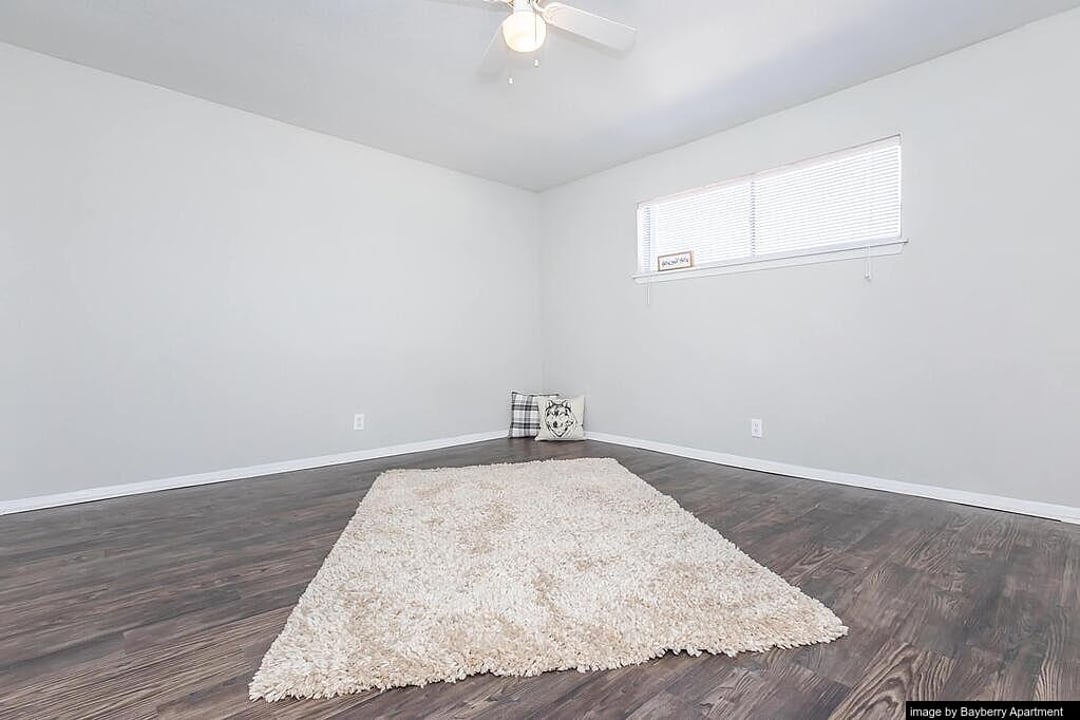 Bayberry Apartment - 3