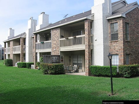 Cobblestone Condos - 6