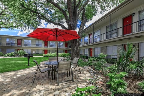 Harris Gardens - 9