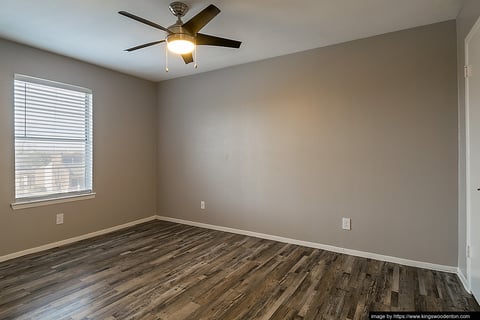 Kingswood - 11