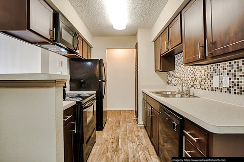 Park West - 7