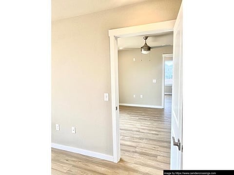 Camden Crossing - 11
