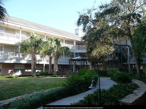 Brookdale West University - 6