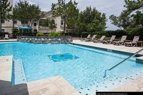 Lakefront Villas - 24