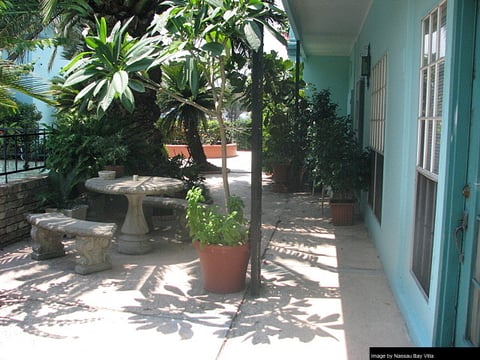 Nassau Bay Villa - 12