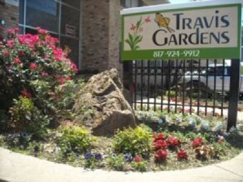 Travis Gardens - 0