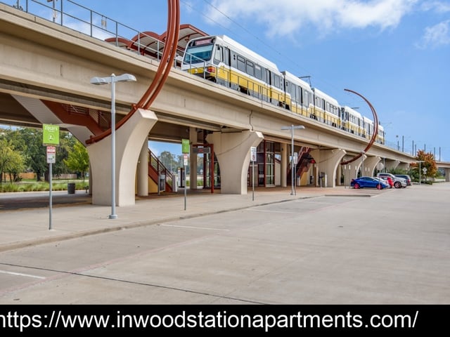 Inwood Station - 22