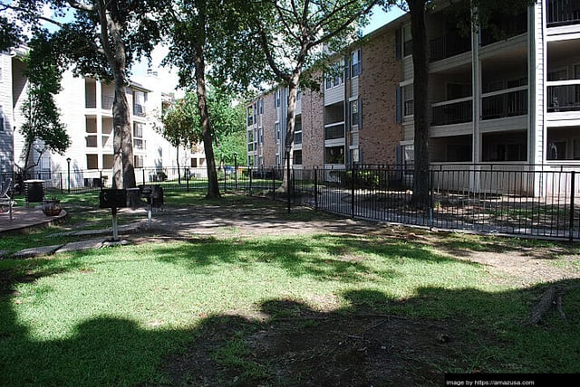 Bayou Oaks - 2