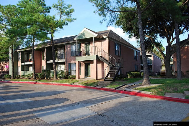 Live Oak Bend - 10