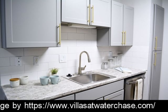Villas at Waterchase - 21