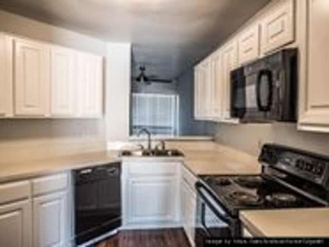 Wexford Townhomes - 10