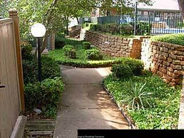 Woodbridge Townhomes - 4